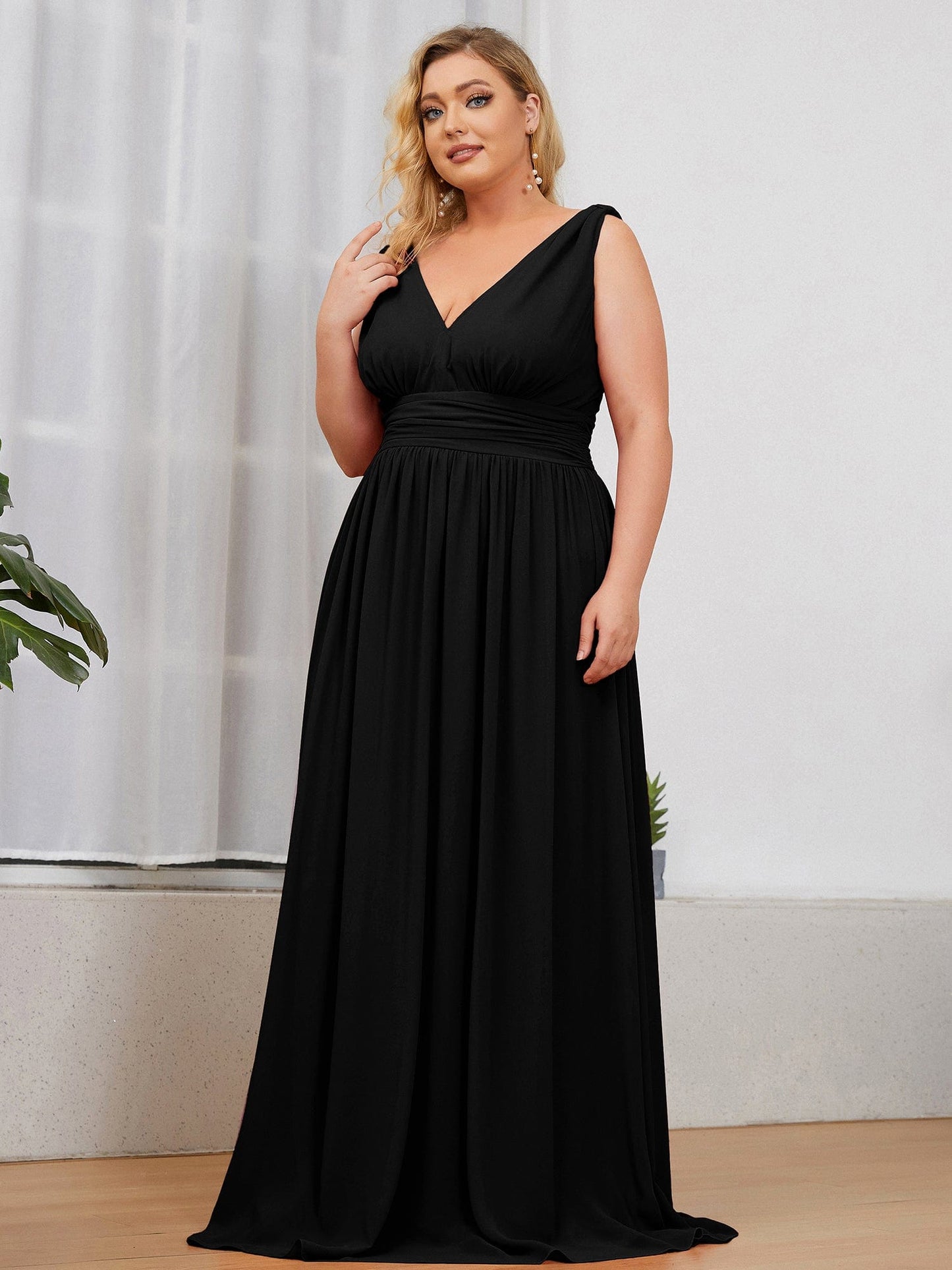 MsDresslyEP Plus Formal Dress Plus Size Sleeveless V-Neck Chiffon Semi Formal Maxi Dress DRE230975313BLK16