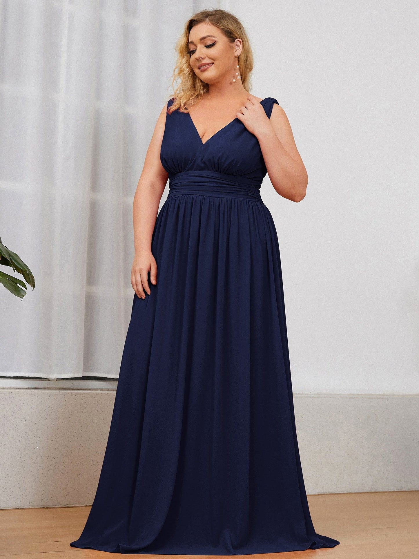 MsDresslyEP Plus Formal Dress Plus Size Sleeveless V-Neck Chiffon Semi Formal Maxi Dress