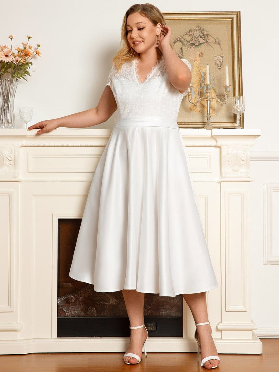 MsDresslyEP Plus Formal Dress Plus Size V-neck Lace Bodice A-line Cocktail Dress with Pockets